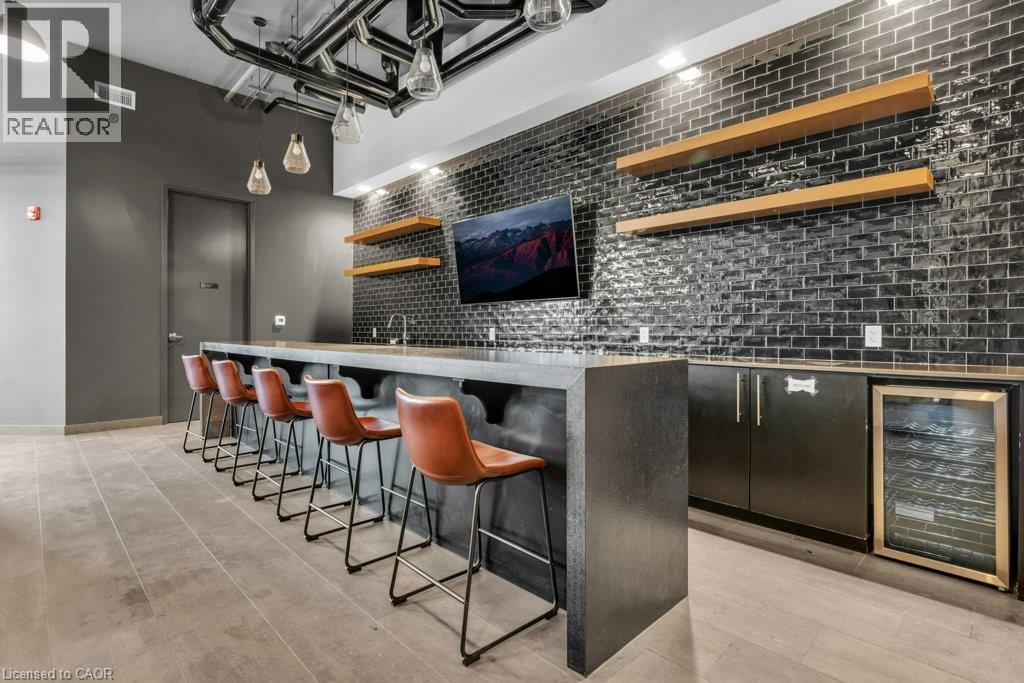 247 NORTHFIELD Drive E Unit# 601, Waterloo, Ontario, N2K0H1 — Photo 21