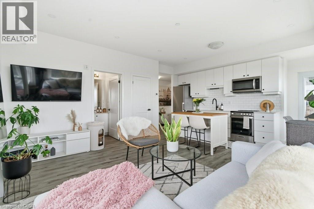 247 NORTHFIELD Drive E Unit# 601, Waterloo, Ontario, N2K0H1 — Photo 9