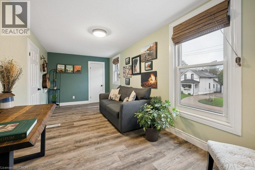 43 KRUG Street, Kitchener, Ontario, N2H2X5 — Photo 25