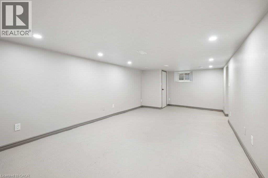 43 KRUG Street, Kitchener, Ontario, N2H2X5 — Photo 29
