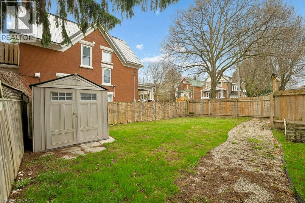 43 KRUG Street, Kitchener, Ontario, N2H2X5 — Photo 35
