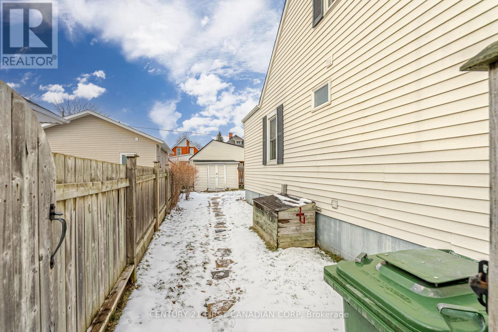 108 MYRTLE STREET, St. Thomas, Ontario, N5R2G3 — Photo 34