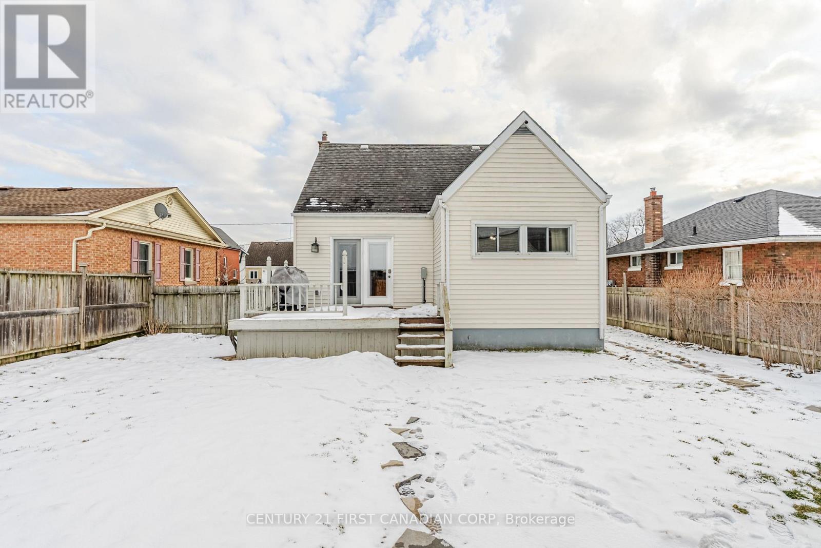 108 MYRTLE STREET, St. Thomas, Ontario, N5R2G3 — Photo 38