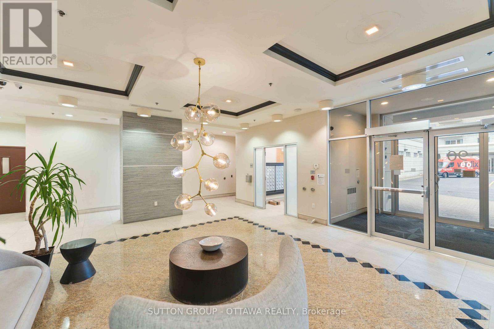 1608 - 90 LANDRY STREET, Ottawa, Ontario, K1L0A9 — Photo 3