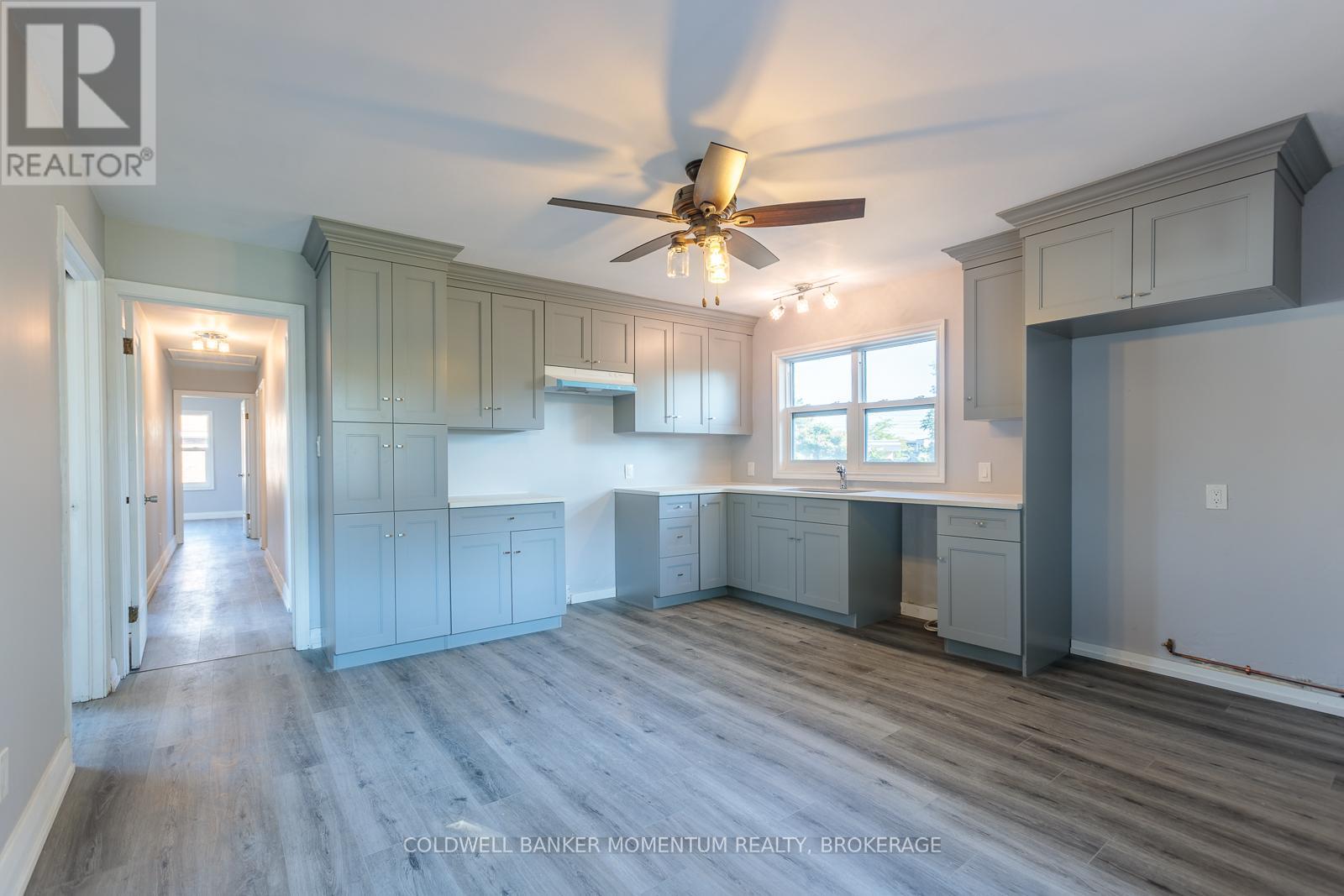 2 FOLEY CRESCENT, Thorold (Thorold Downtown), Ontario, L2V2K8 — Photo 10