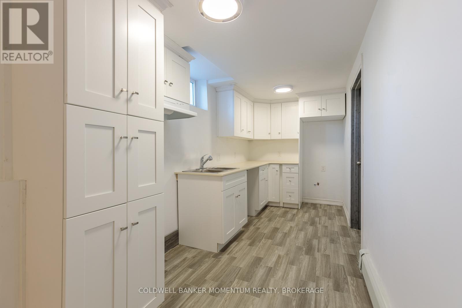 2 FOLEY CRESCENT, Thorold (Thorold Downtown), Ontario, L2V2K8 — Photo 23