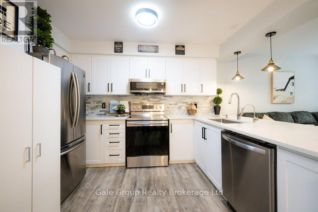 34 MOUNTAIN LAUREL CRESCENT, Kitchener, Ontario, N2E3W9 — Photo 11