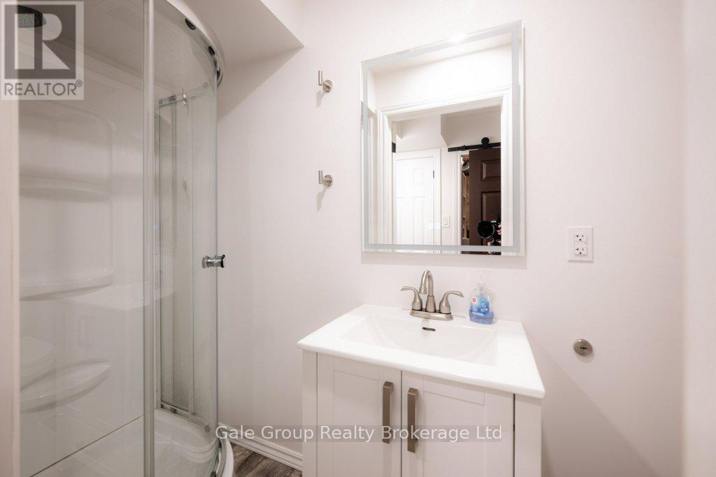 34 MOUNTAIN LAUREL CRESCENT, Kitchener, Ontario, N2E3W9 — Photo 32