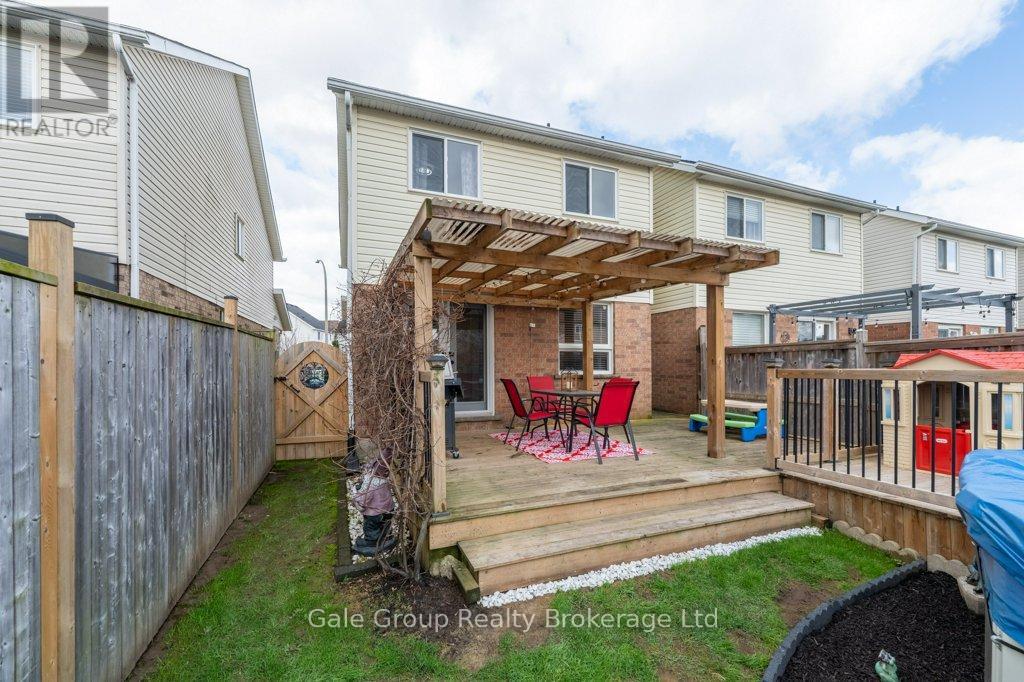 34 MOUNTAIN LAUREL CRESCENT, Kitchener, Ontario, N2E3W9 — Photo 40