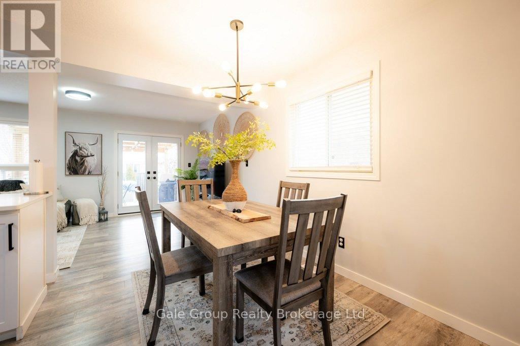 34 MOUNTAIN LAUREL CRESCENT, Kitchener, Ontario, N2E3W9 — Photo 9