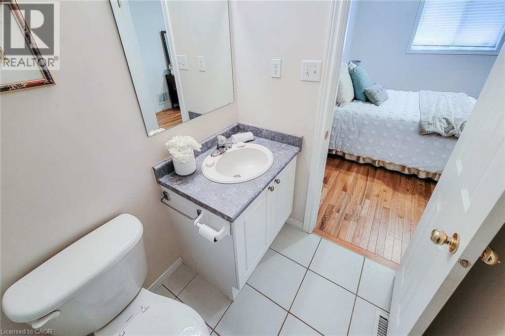 751 RYMAL Road W Unit# 22, Hamilton, Ontario, L9B2Y3 — Photo 22