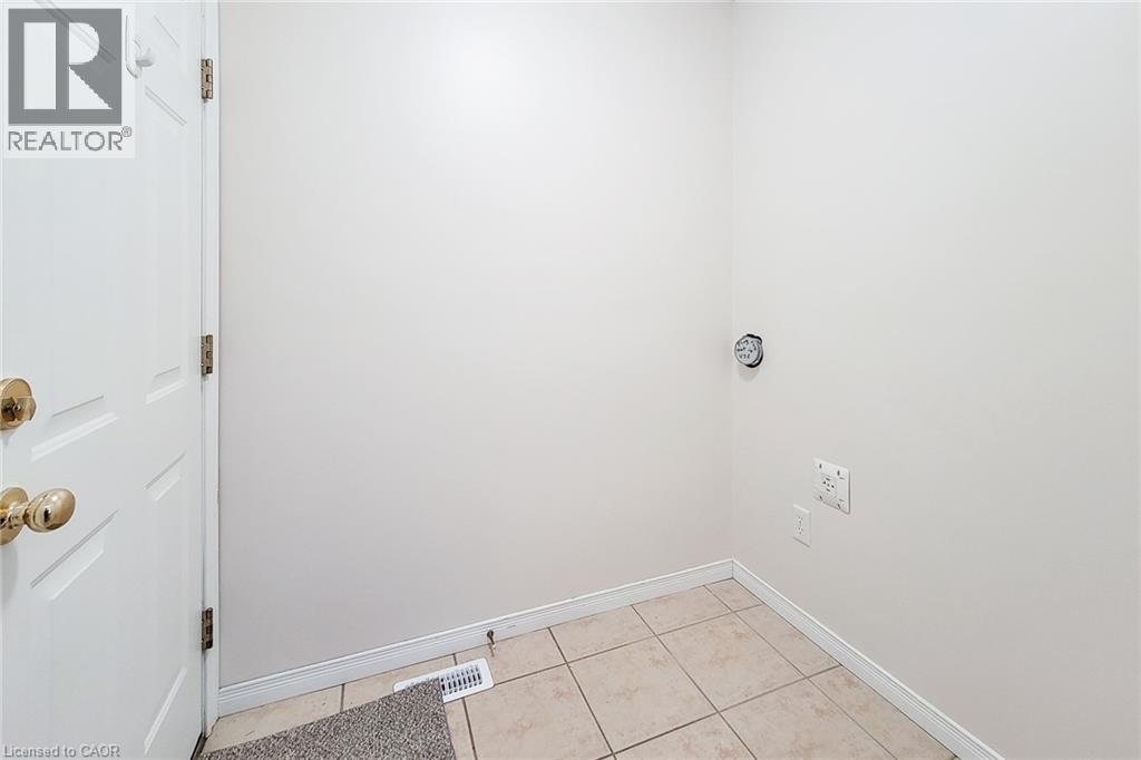751 RYMAL Road W Unit# 22, Hamilton, Ontario, L9B2Y3 — Photo 28
