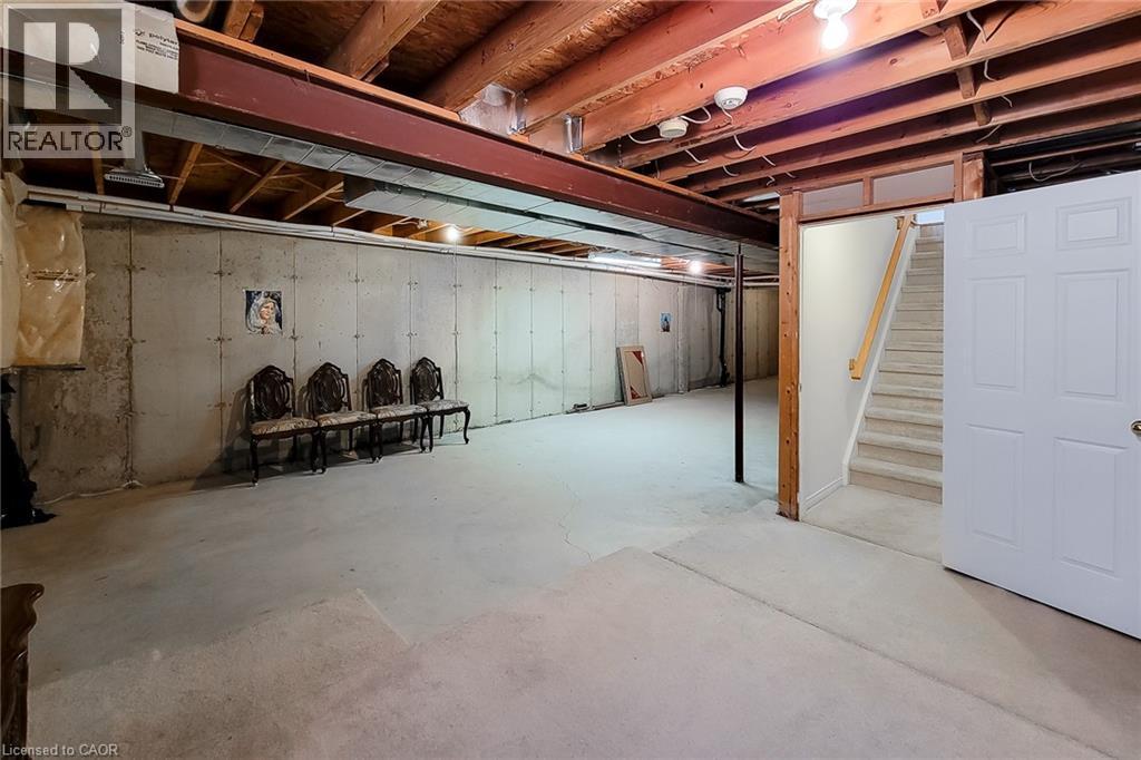 751 RYMAL Road W Unit# 22, Hamilton, Ontario, L9B2Y3 — Photo 31