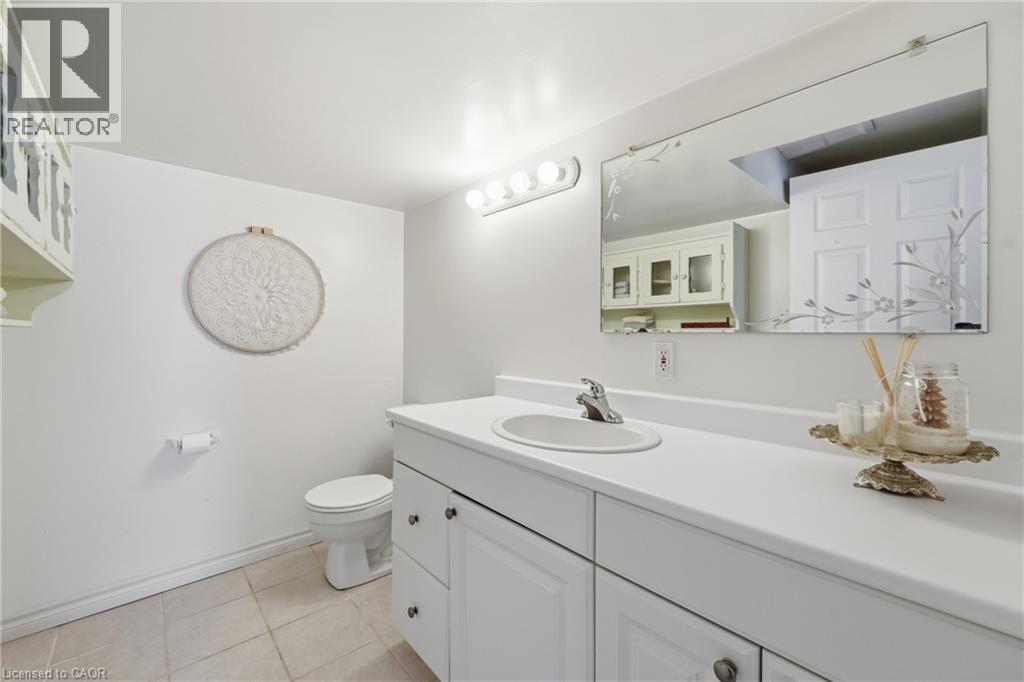 20 PEEL Street S, Dundas, Ontario, L9H3E4 — Photo 22