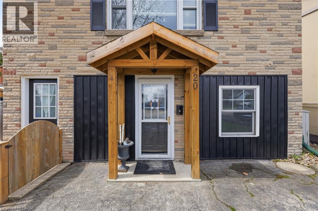 20 PEEL Street S, Dundas, Ontario, L9H3E4 — Photo 3