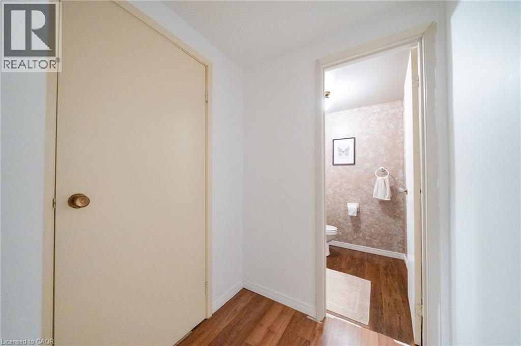 391 PIONEER Drive Unit# 4, Kitchener, Ontario, N2P1L8 — Photo 26