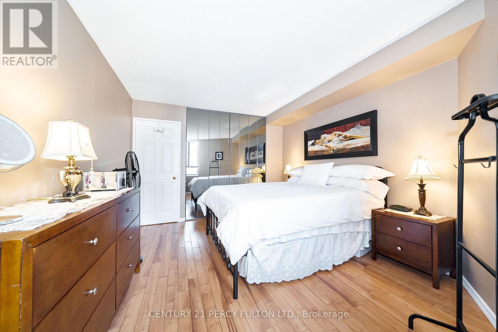 2508 - 270 QUEENS QUAY W, Toronto (Waterfront Communities), Ontario, M5J2N4 — Photo 16