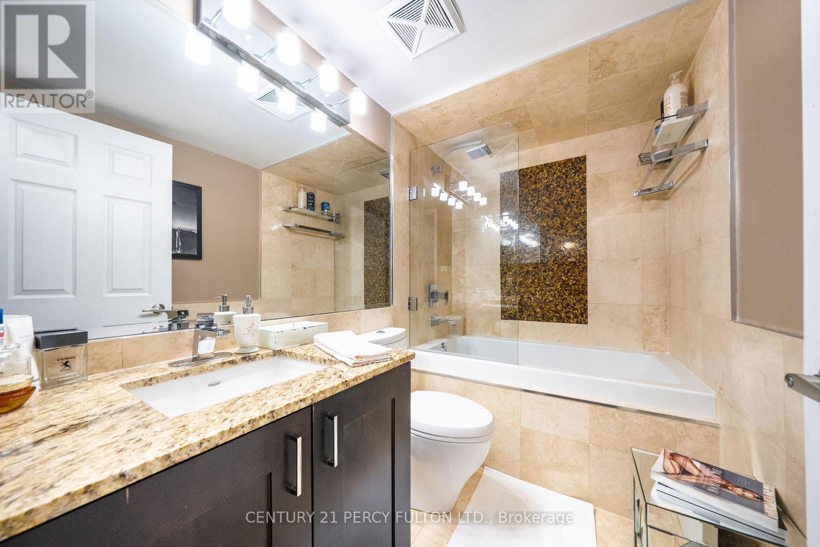 2508 - 270 QUEENS QUAY W, Toronto (Waterfront Communities), Ontario, M5J2N4 — Photo 17