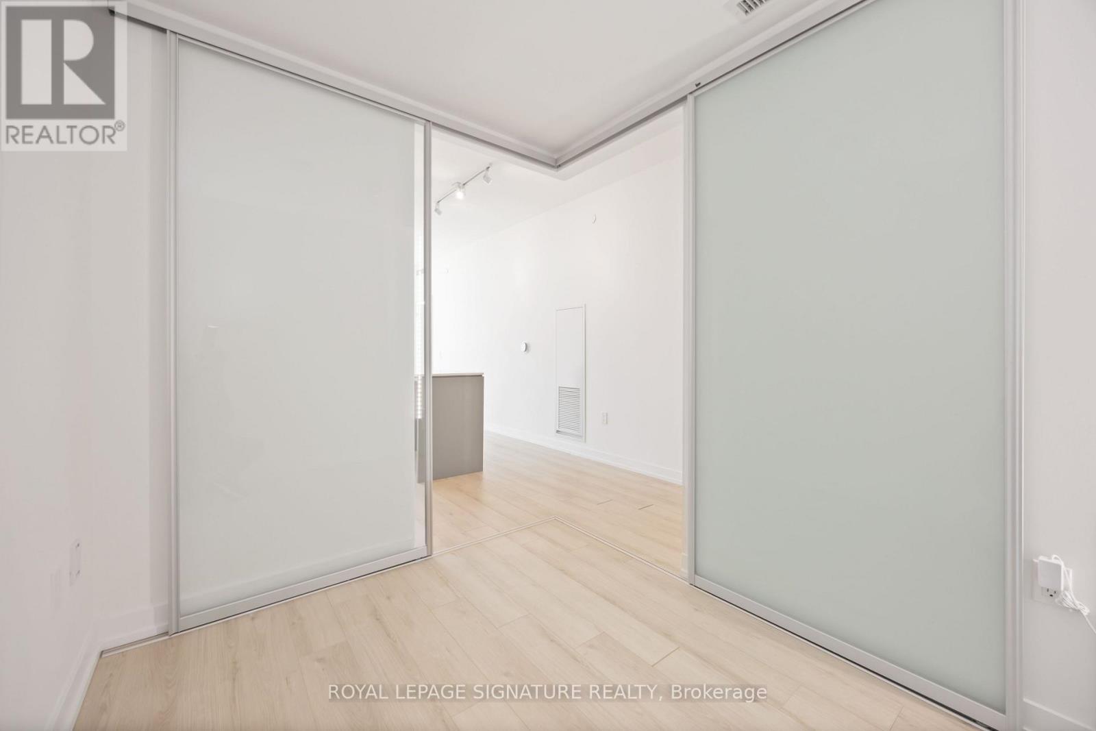 2404 - 33 HELENDALE AVENUE, Toronto (Yonge-Eglinton), Ontario, M4R0A4 — Photo 19