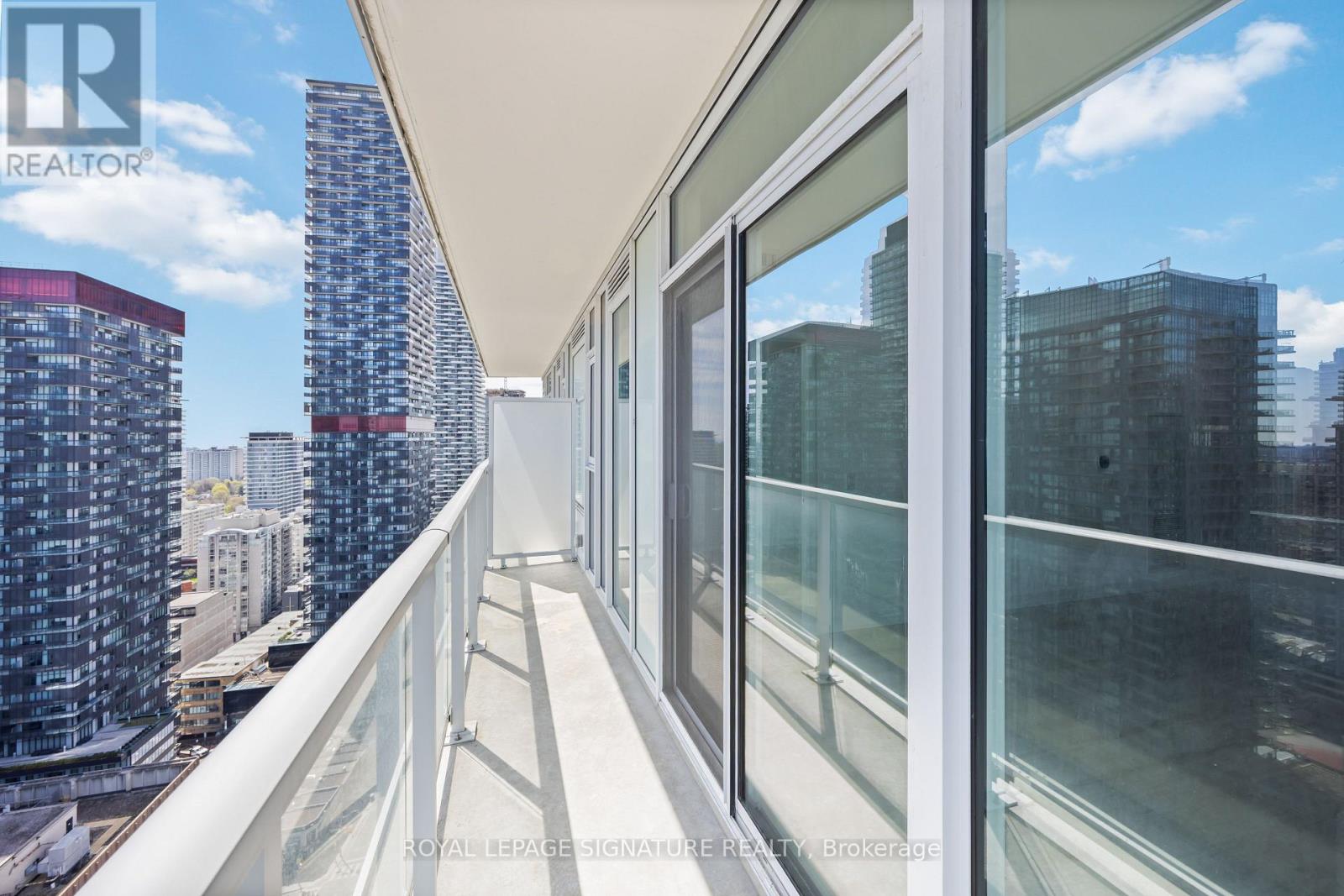 2404 - 33 HELENDALE AVENUE, Toronto (Yonge-Eglinton), Ontario, M4R0A4 — Photo 22