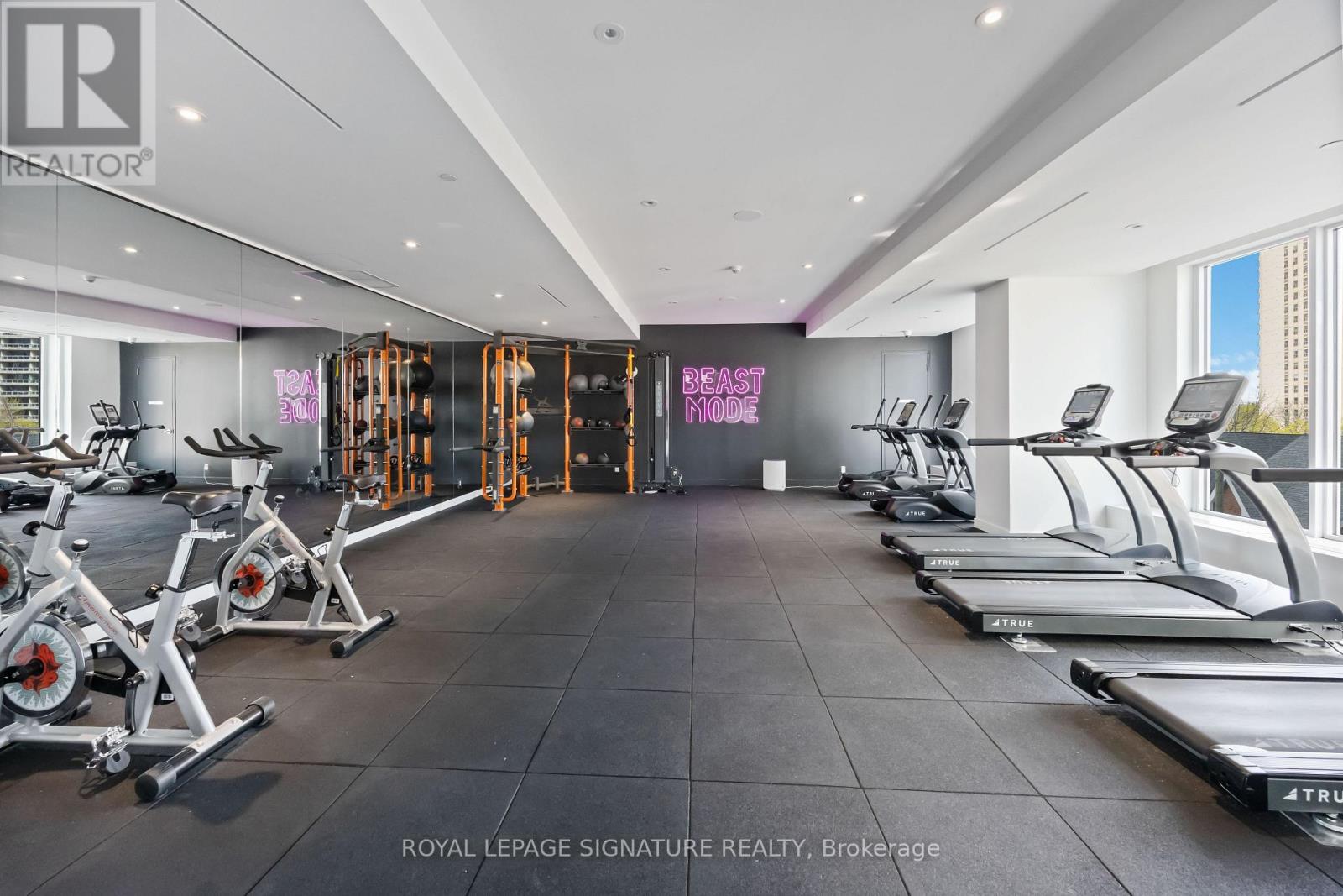 2404 - 33 HELENDALE AVENUE, Toronto (Yonge-Eglinton), Ontario, M4R0A4 — Photo 28