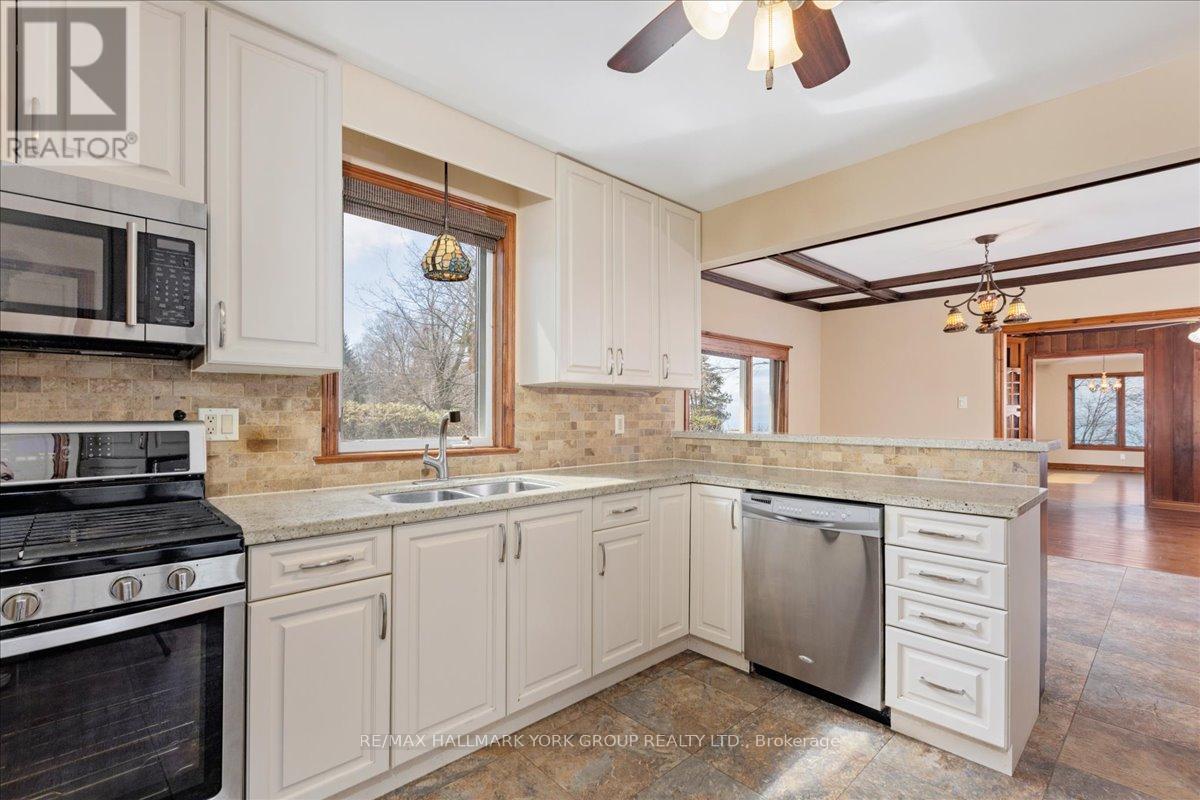 181 LAKE DRIVE N, Georgina (Historic Lakeshore Communities), Ontario, L4P3C8 — Photo 17