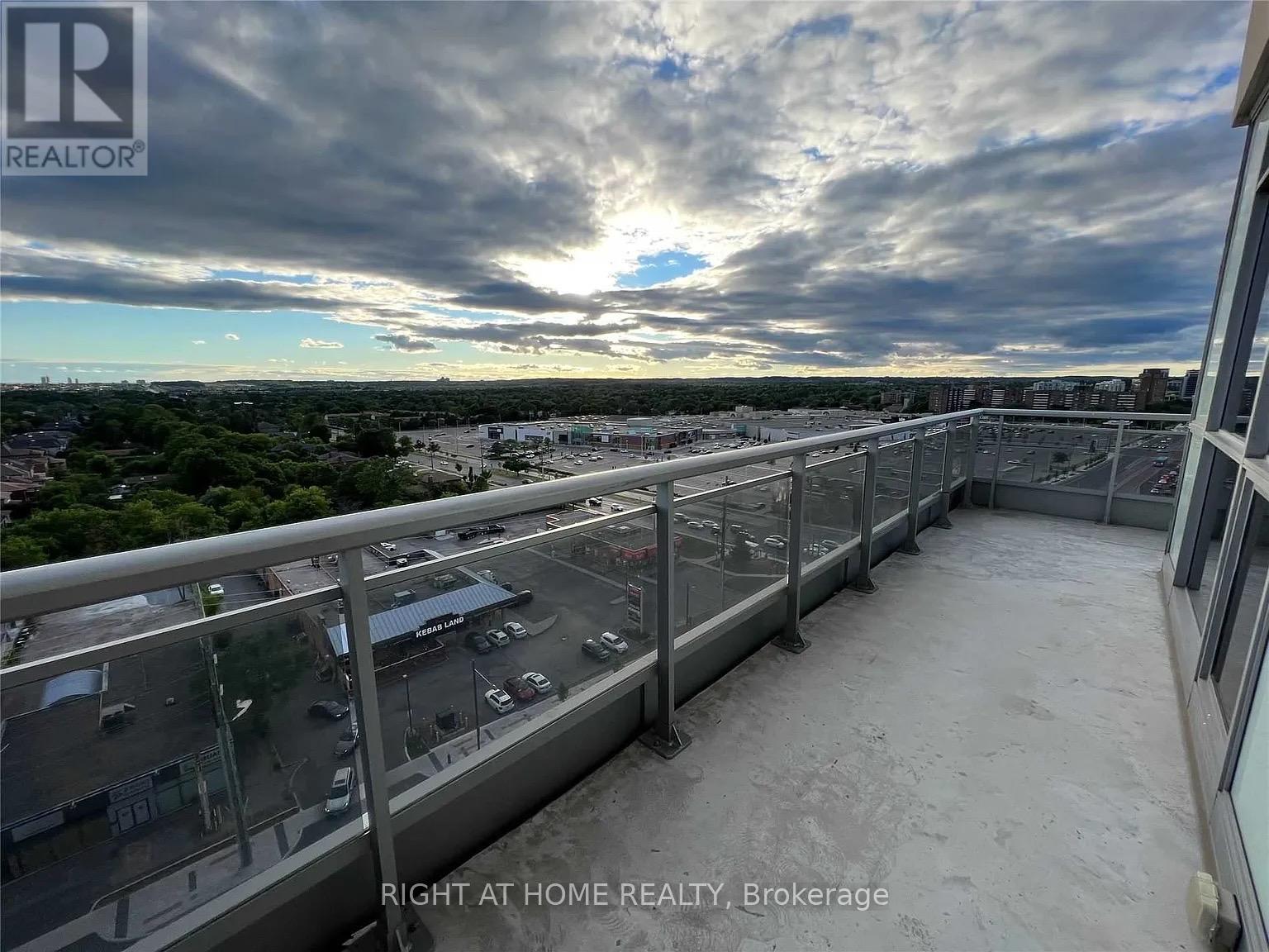 1209 - 9201 YONGE STREET, Richmond Hill (Langstaff), Ontario, L4C6Z2 — Photo 7