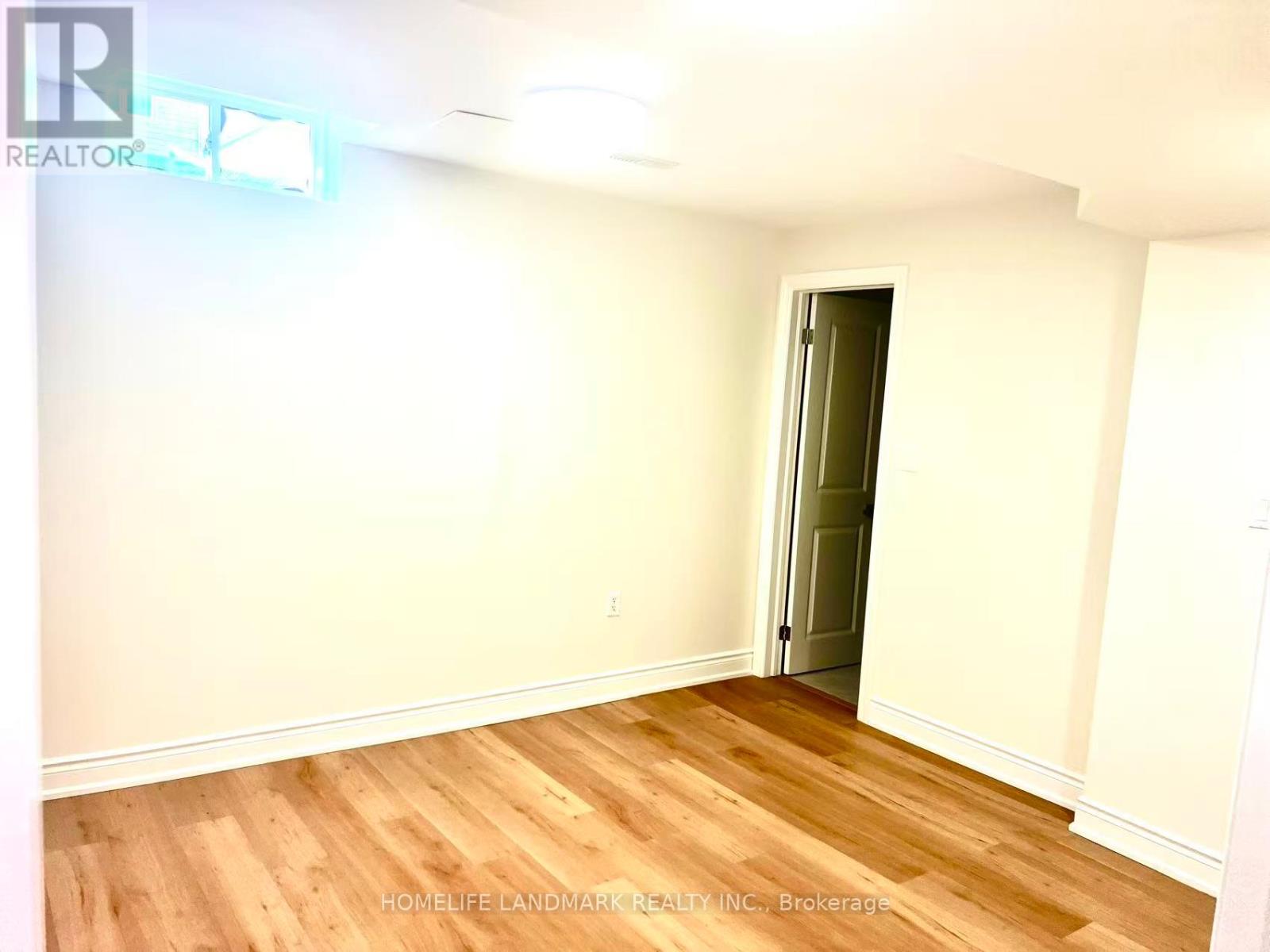 BSMT - 17 FERNCLIFFE CRESCENT, Markham (Cedarwood), Ontario, L3S4N9 — Photo 2