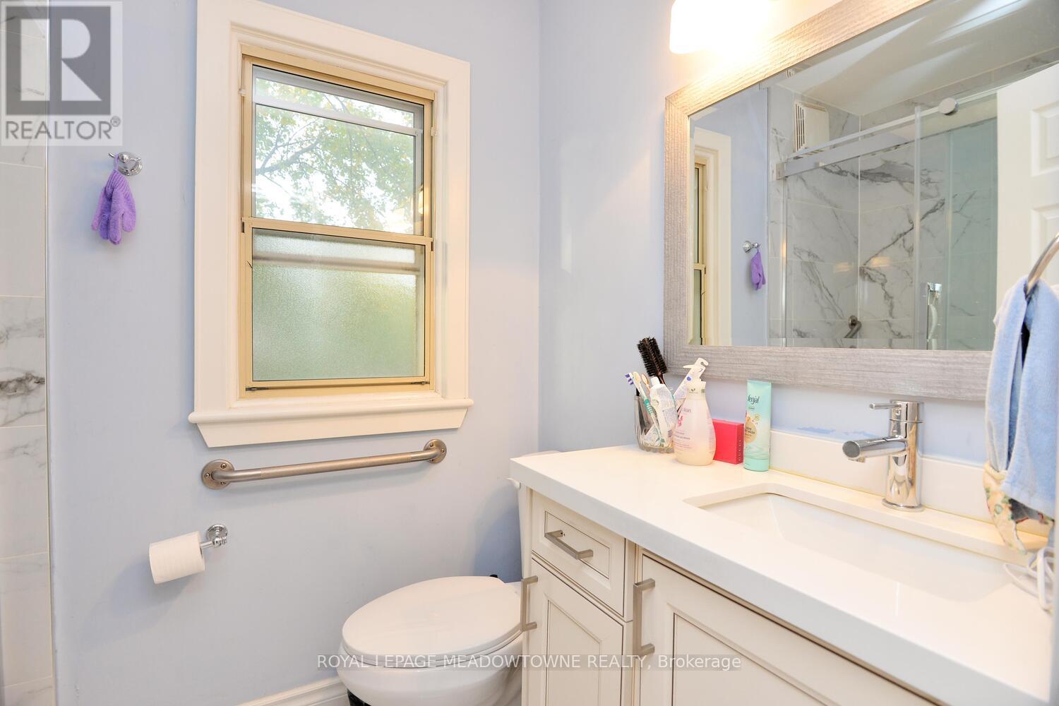 825 NORTH SERVICE ROAD, Mississauga (Lakeview), Ontario, L4Y1A2 — Photo 30