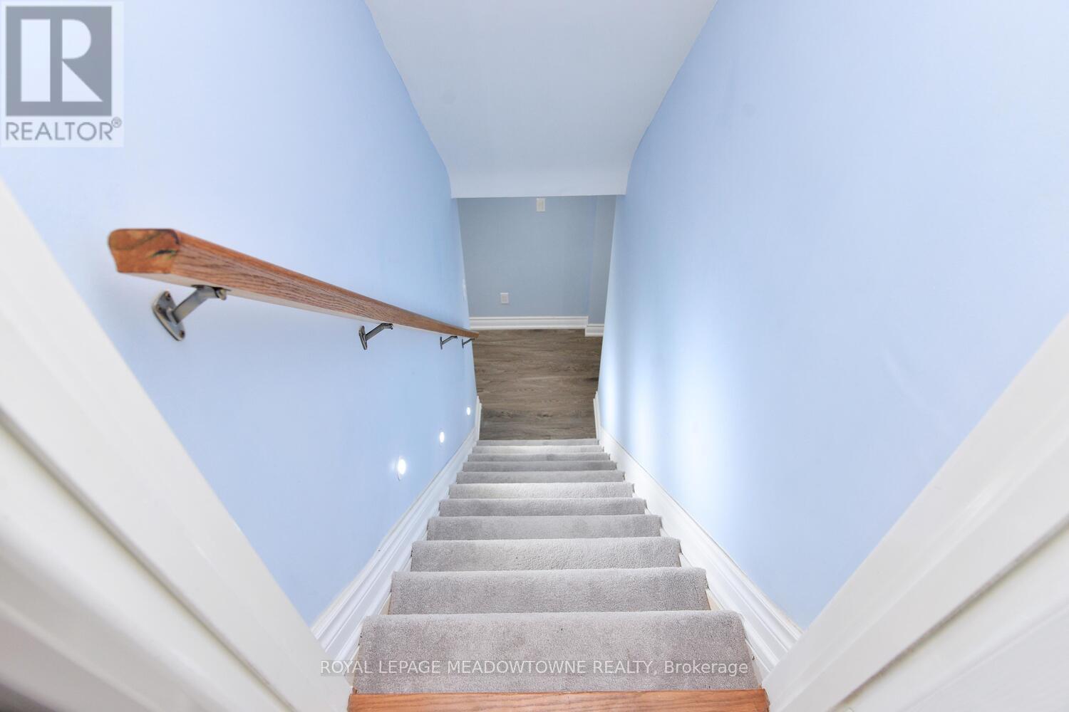 825 NORTH SERVICE ROAD, Mississauga (Lakeview), Ontario, L4Y1A2 — Photo 32