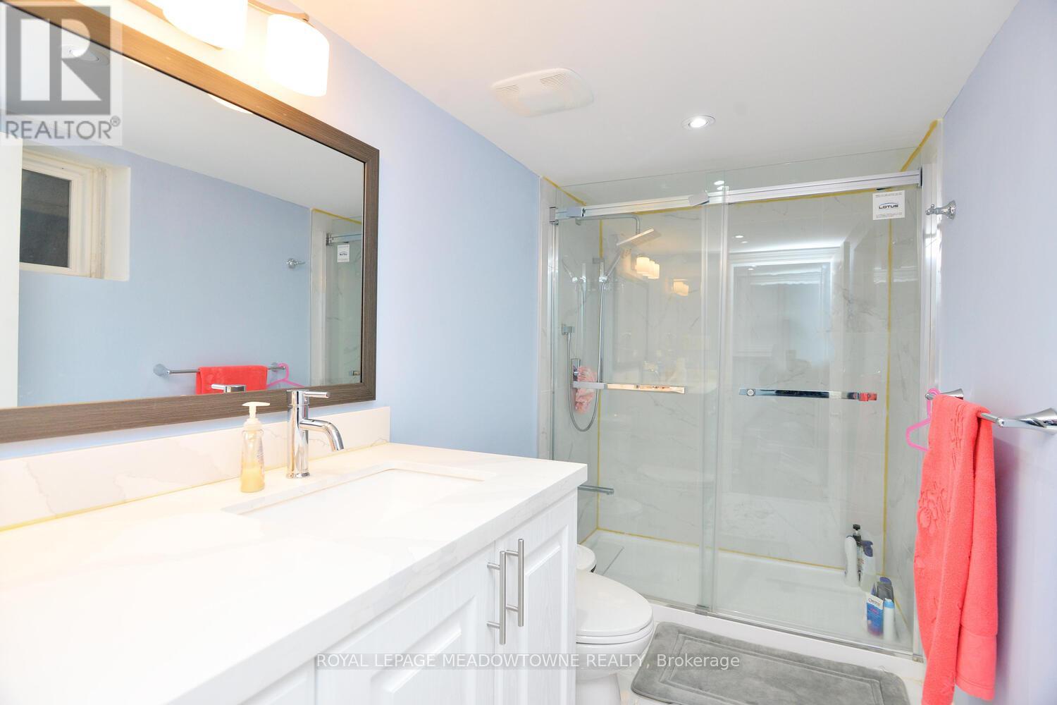 825 NORTH SERVICE ROAD, Mississauga (Lakeview), Ontario, L4Y1A2 — Photo 38