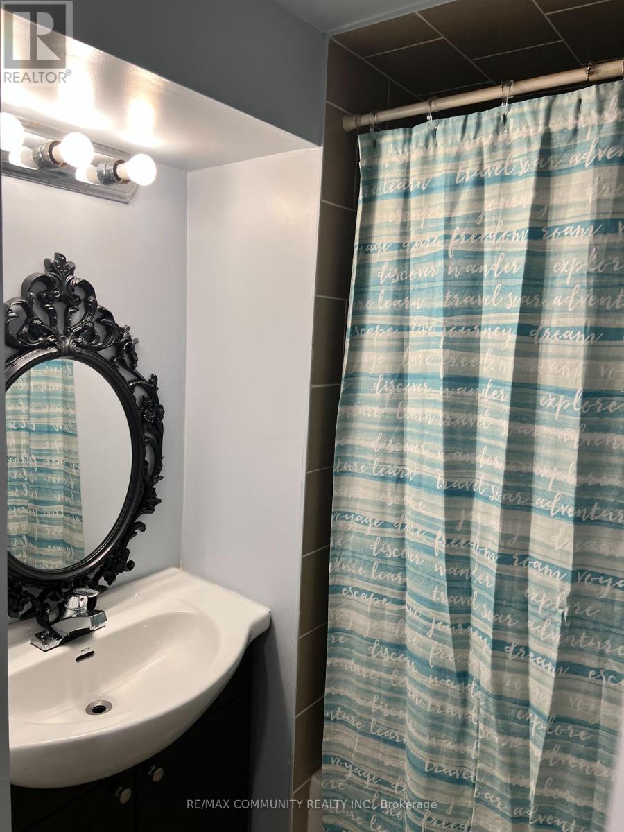 37 VODDEN COURT, Brampton (Brampton North), Ontario, L6V2V7 — Photo 20