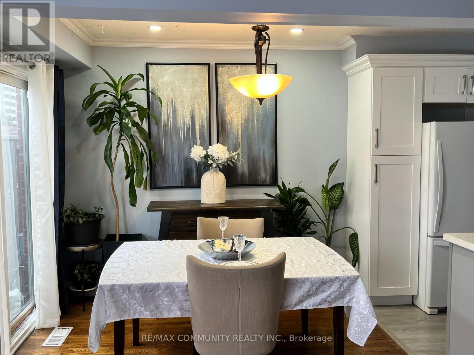 37 VODDEN COURT, Brampton (Brampton North), Ontario, L6V2V7 — Photo 5