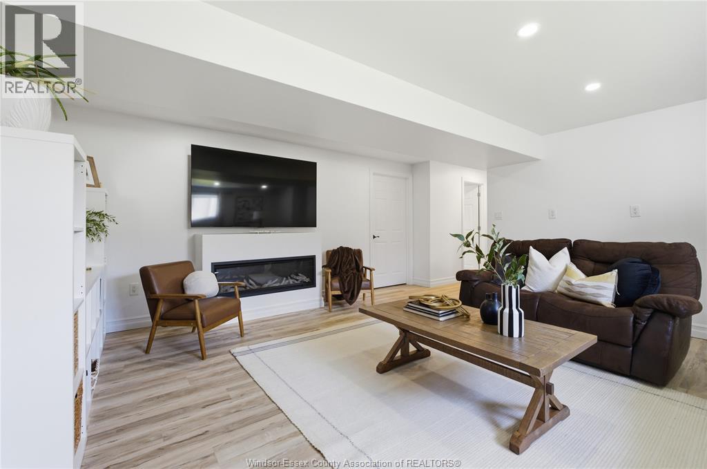 3266 SEVILLE AVENUE, Windsor, Ontario, N8N0A5 — Photo 22