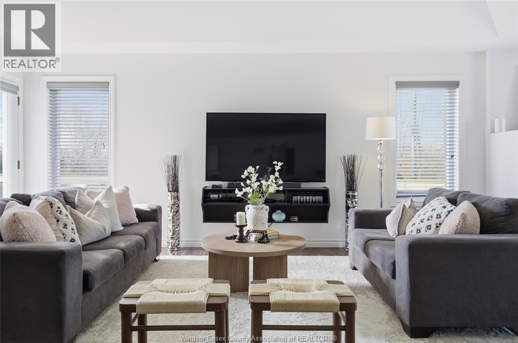 3266 SEVILLE AVENUE, Windsor, Ontario, N8N0A5 — Photo 5