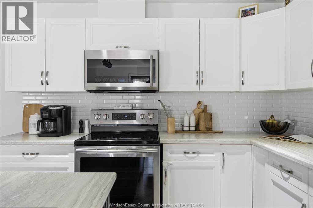 3266 SEVILLE AVENUE, Windsor, Ontario, N8N0A5 — Photo 8