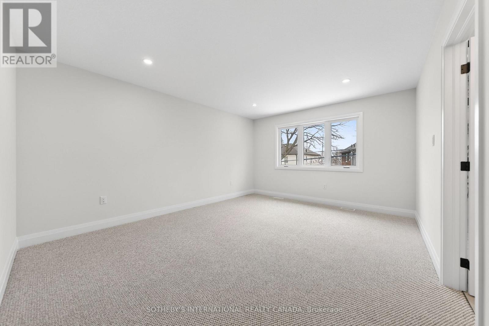 42 RICH AVENUE, Cambridge, Ontario, N1R2A5 — Photo 25