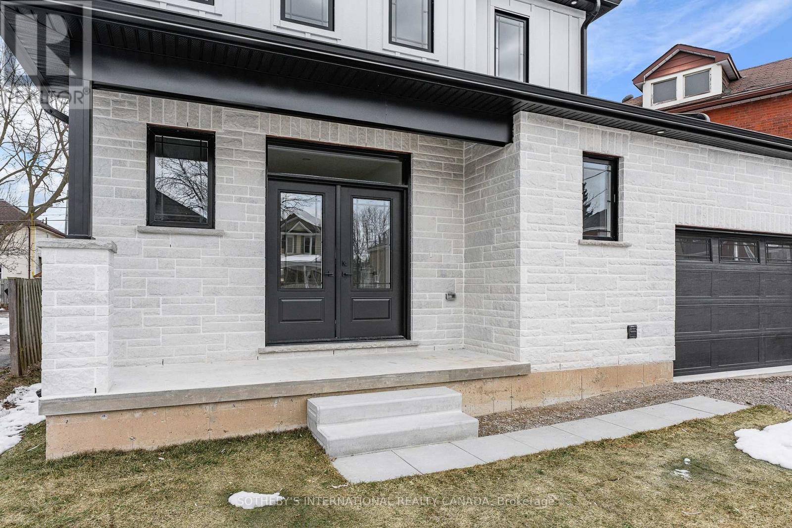 42 RICH AVENUE, Cambridge, Ontario, N1R2A5 — Photo 3