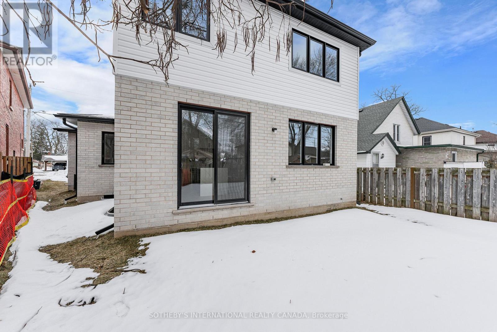42 RICH AVENUE, Cambridge, Ontario, N1R2A5 — Photo 43