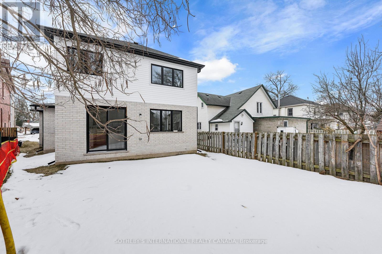 42 RICH AVENUE, Cambridge, Ontario, N1R2A5 — Photo 44