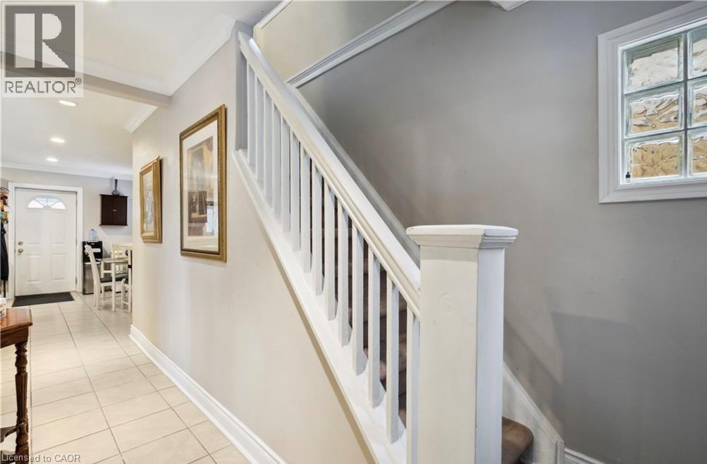 34 CLIFF Avenue, Hamilton, Ontario, L8E6A7 — Photo 13