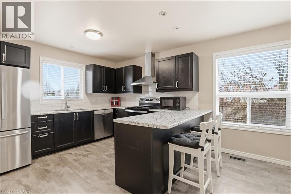 103 DOWNING Crescent, Barrie, Ontario, L4N8V5 — Photo 11