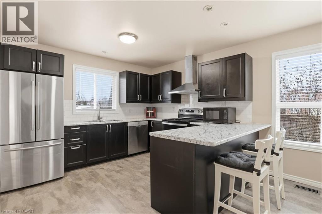 103 DOWNING Crescent, Barrie, Ontario, L4N8V5 — Photo 12