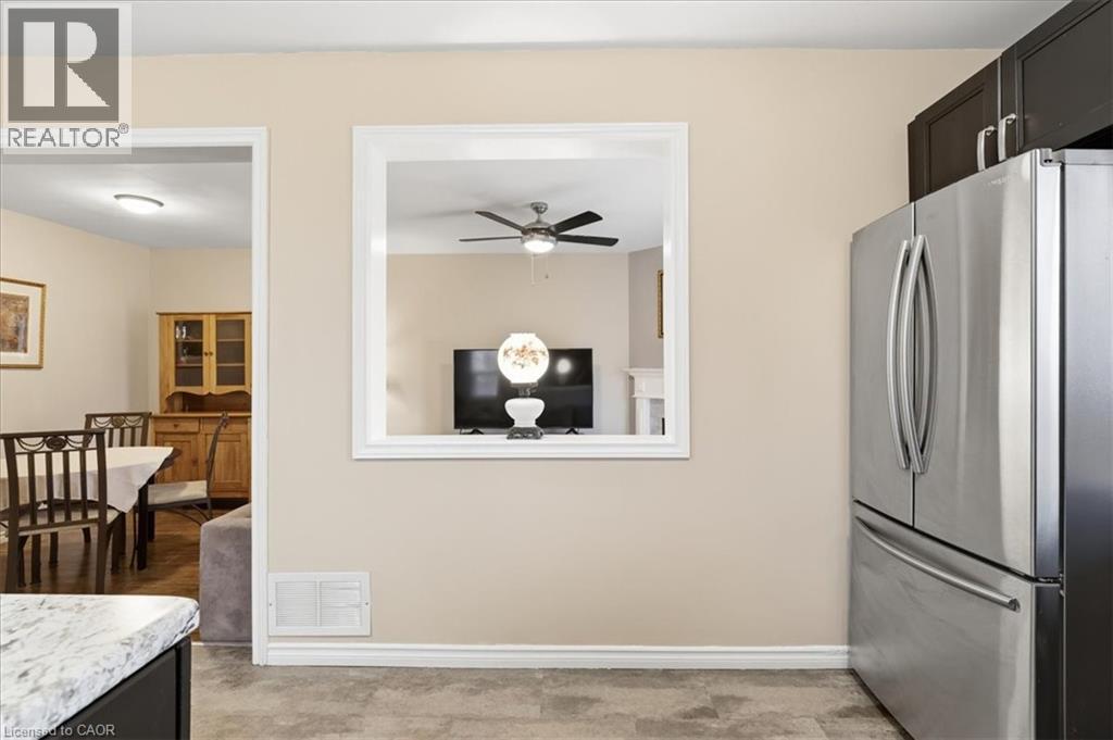 103 DOWNING Crescent, Barrie, Ontario, L4N8V5 — Photo 15