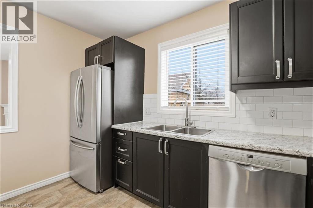 103 DOWNING Crescent, Barrie, Ontario, L4N8V5 — Photo 16