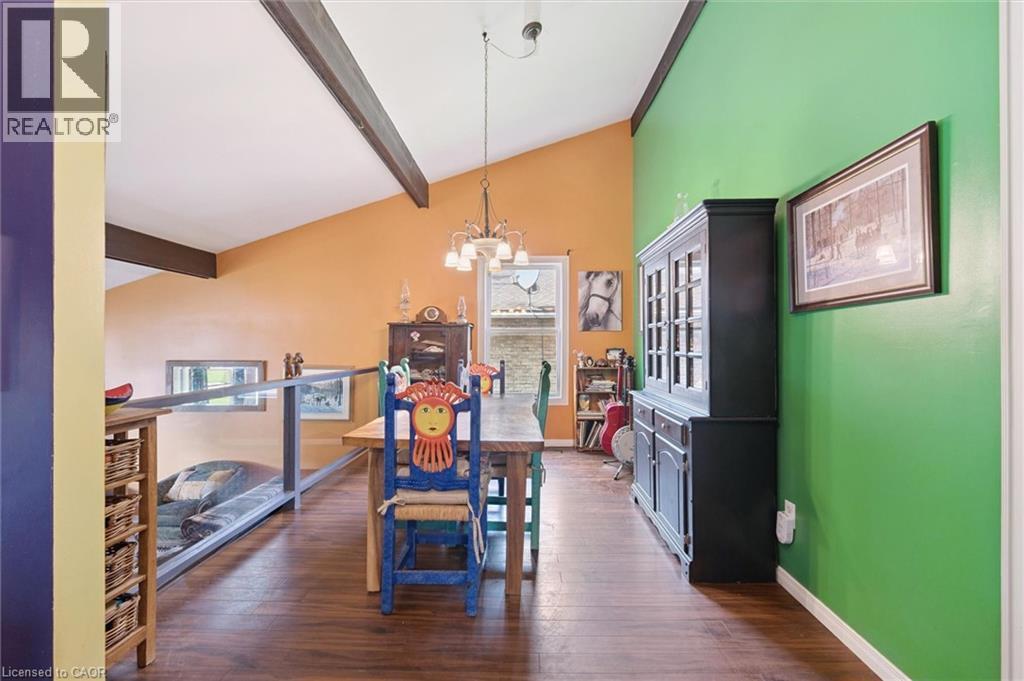 31 SAXONY Circle, Cambridge, Ontario, N1S4G6 — Photo 12