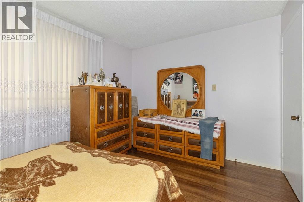 11 SIGURD JENSEN Court, Brantford, Ontario, N3R6Y8 — Photo 19