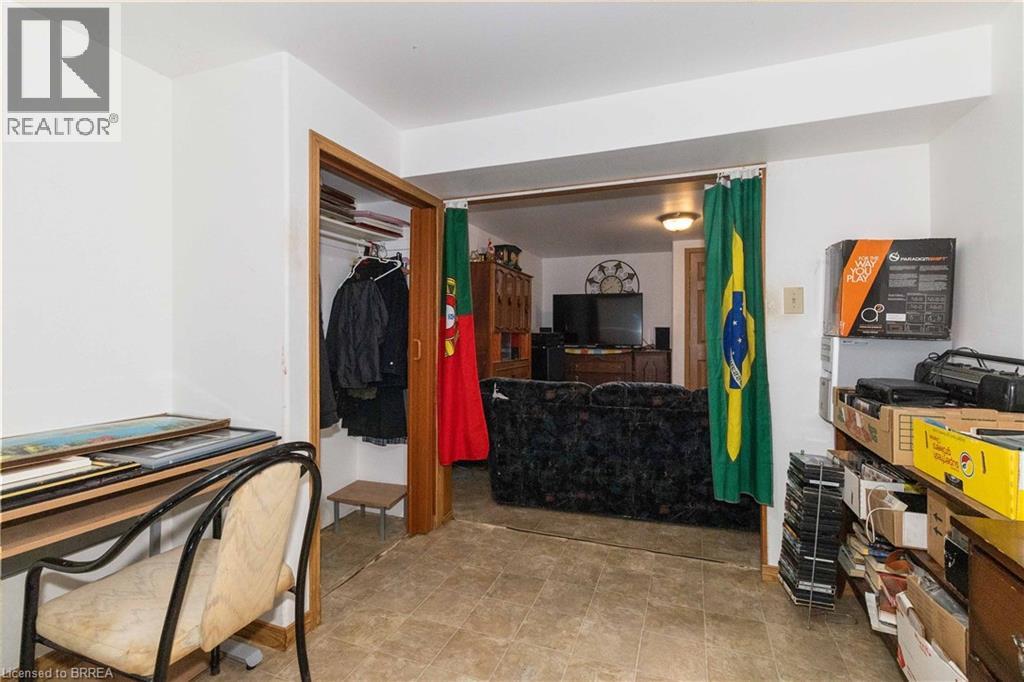 11 SIGURD JENSEN Court, Brantford, Ontario, N3R6Y8 — Photo 36