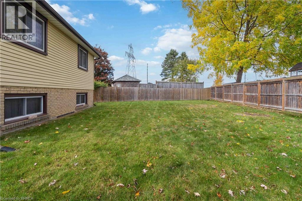 11 SIGURD JENSEN Court, Brantford, Ontario, N3R6Y8 — Photo 42