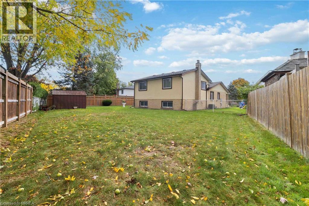 11 SIGURD JENSEN Court, Brantford, Ontario, N3R6Y8 — Photo 43
